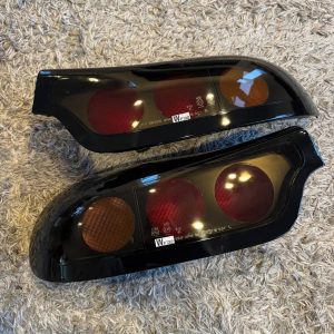 NEW OEM 99Spec Tail Lights – Mazda RX-7 FD3S (1992–2002) | Genuine Mazda Rear Light Set