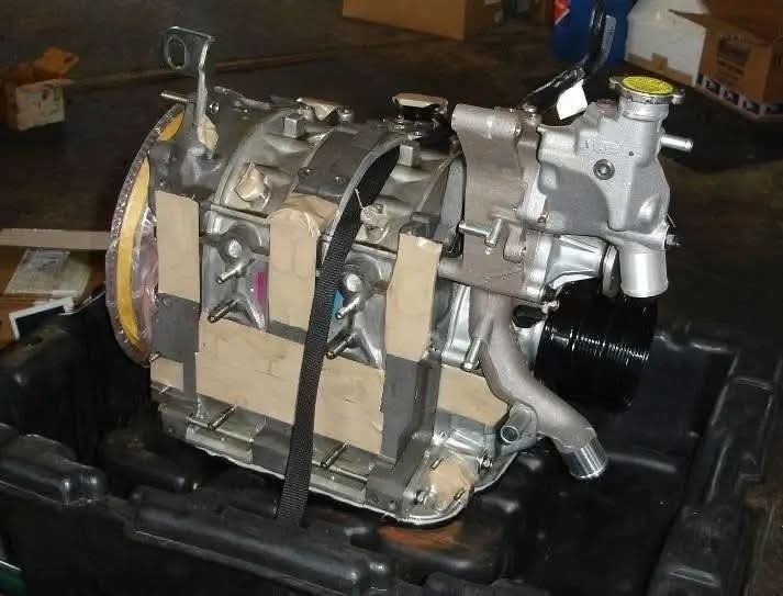 Mazda RX-7 13B-REW Factory Remanufactured Rotary Engine – Brand New OEM Mazda Reman Engine for FD3S RX-7 - Image 3